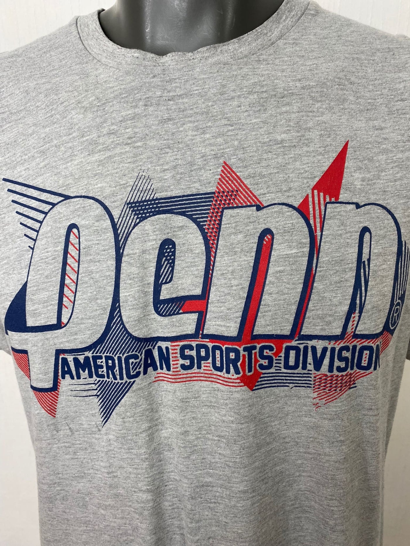 University of Pennsylvania "PENN Sports Divison" Shirt Gr. L